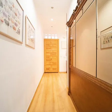Apartamento Con Encanto Y Luz En Pleno Centro Madrid Exterior foto