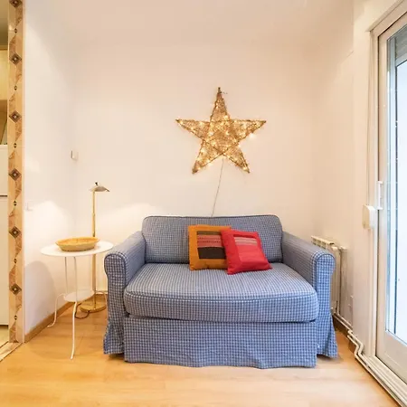 Apartamento Con Encanto Y Luz En Pleno Centro Madrid Exterior foto